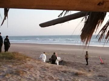 Hallan cuerpo de un hombre en fosa clandestina a orilla de Playa Ponce, Sinaloa