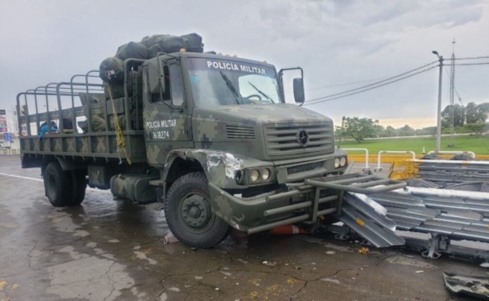 Se accidenta camión con personal de Guardia Nacional en Michoacán