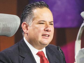 Santiago Nieto vs. Emilio Lozoya