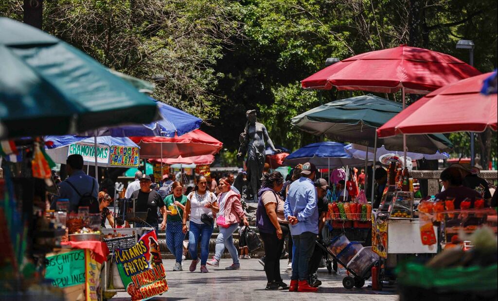 El comercio fue el único sector que reportó un resultado negativo, registrando un descenso mensual de 0.3 puntos en septiembre. Foto: Diego Simón Sánchez/EL UNIVERSAL