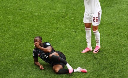 VIDEO: Ismaël Koné sufre escalofriante lesión en el Canadá vs Qatar