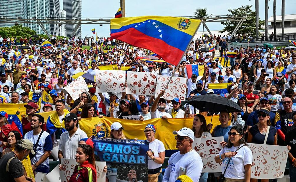 Ciudadanos venezolanos protestas en Miami por elecciones presidenciales en Venezuela. Foto: AFP