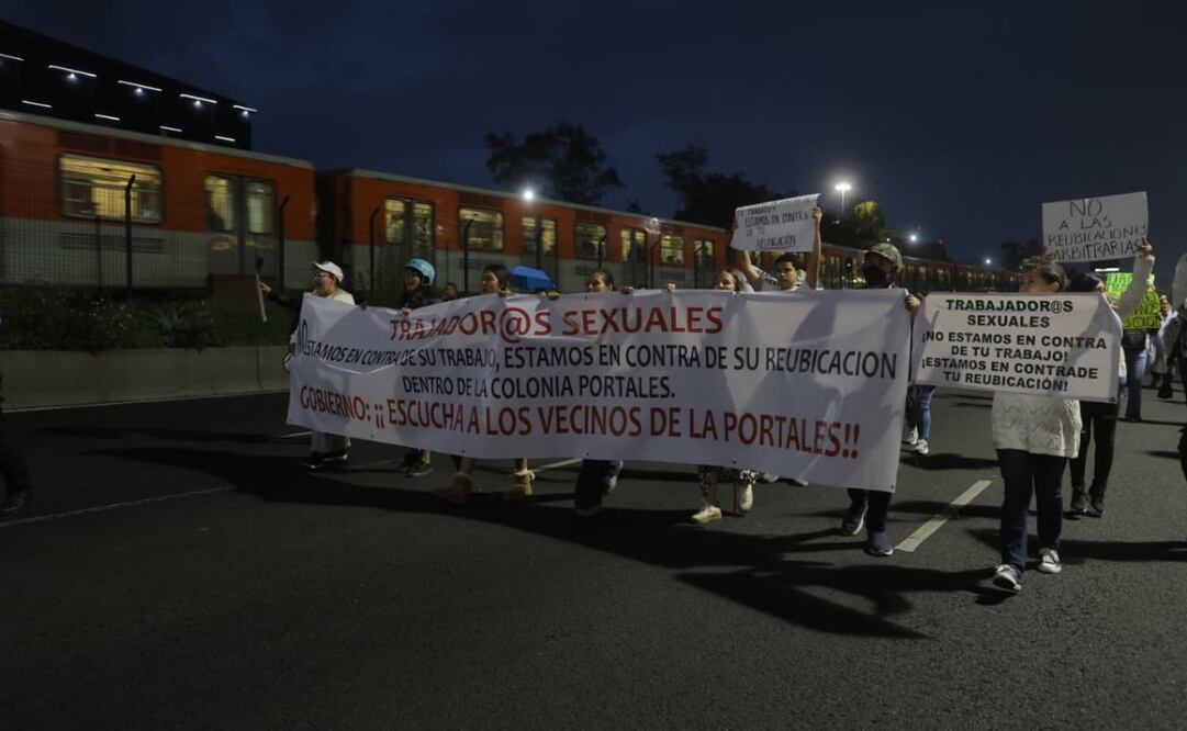 Protesta a la altura de metro Ermita. Foto: Especial.
