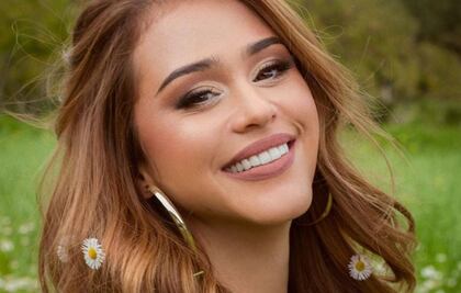 Yanet García se une a la tendencia Pride con vestido de red playero