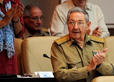 Raúl Castro aseguró que el campo cultural en Cuba está amenazado