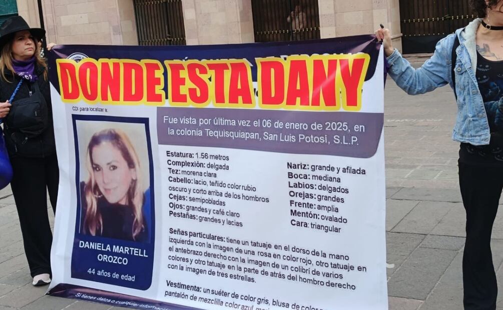 Familiares y colectivos marcharon por las principales calles del centro histórico hasta la Fiscalía General del Estado para exigir la búsqueda de Daniela. Foto: Especial