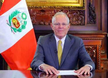 Perfil. Kuczynski, un "gringo" que llegó a la presidencia de Perú