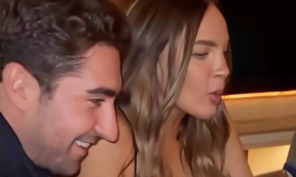 Belinda vuelve a negar romance con empresario, pese a que lo presentó como su novio