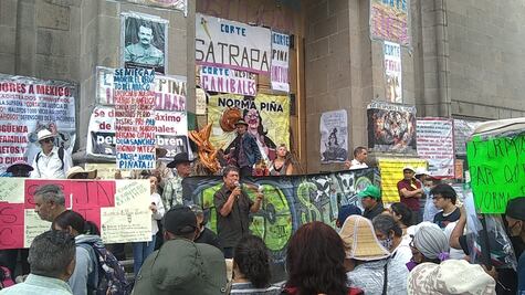 Simpatizantes de Morena agreden a reporteros de Radio Fórmula frente a SCJN