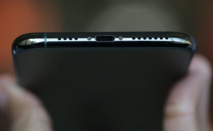 La UE vota a favor de elegir un estándar de cable de carga común