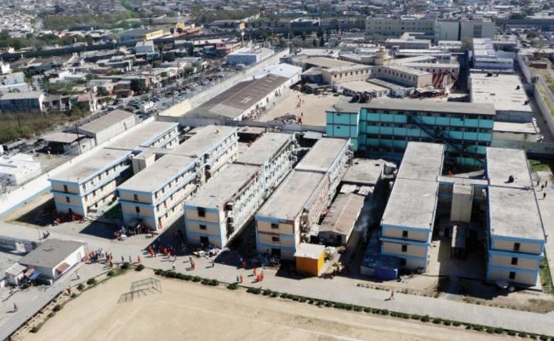 The two prison officials were also charged with abuse of authority. (Photo: SPECIAL)