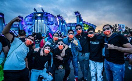 Coronavirus no para el EDC; van con cubrebocas