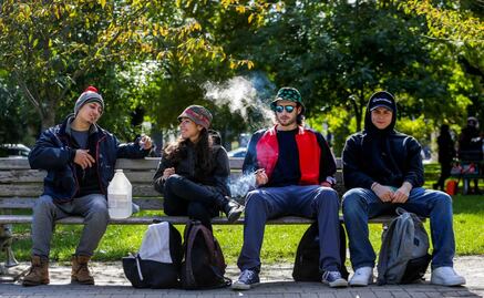 Canadá legaliza la marihuana... y los clientes celebran