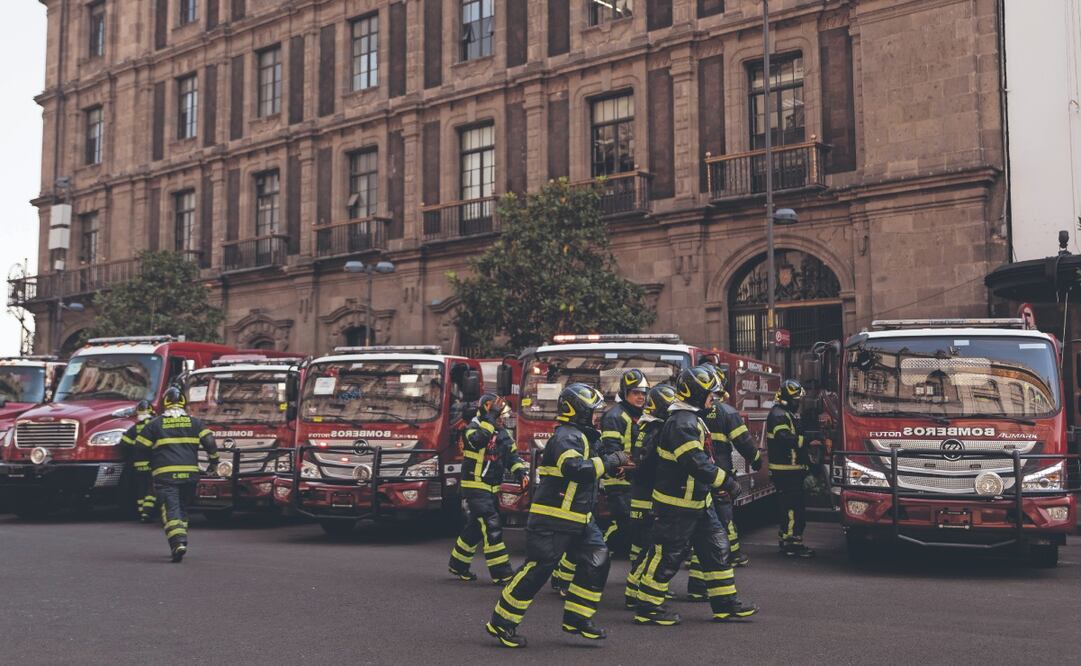 Los vulcanos realizarán este sábado el primer desfile del Heroico Cuerpo de Bomberos, los capitalinos podrán conocer unidades antiguas y las más modernas, anunció Manuel Pérez Cova. ARCHIVO EL UNIVERSAL