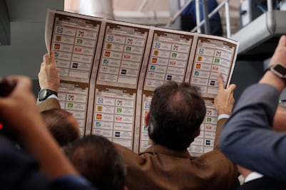 El INE prevé terminar de imprimir boletas presidenciales el próximo martes