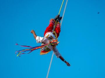 Visita el Parque Takilhsukut y la escuela de los voladores de Papantla