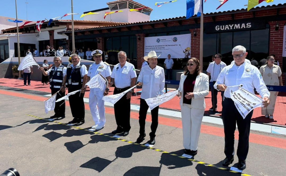 Gobernador de Sonora Alfonso Durazo durante inicio de obras de infraestructura en el Aeropuerto Internacional de Guaymas (28/08/2025). Foto: Especial