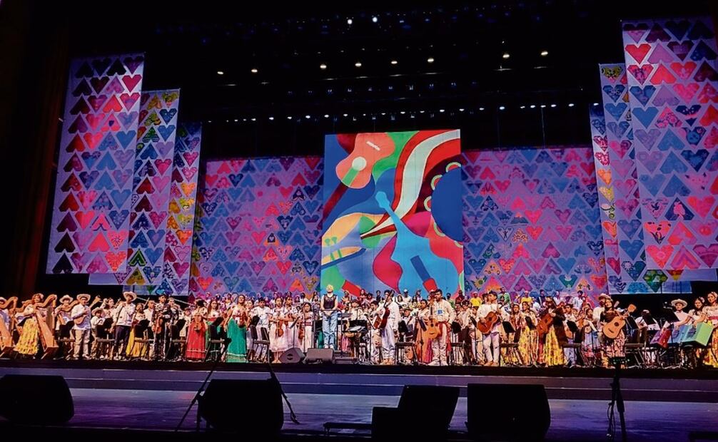 Cultura Comunitaria es el programa insignia del pasado sexenio; en especial los Semilleros creativos que atiende a niños y jóvenes que han actuado en el Auditorio Nacional. Foto: Cultura Comunitaria (17/01/2025)