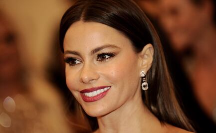 Con pastel de Louis Vuitton, Sofía Vergara celebra sus 50 años 