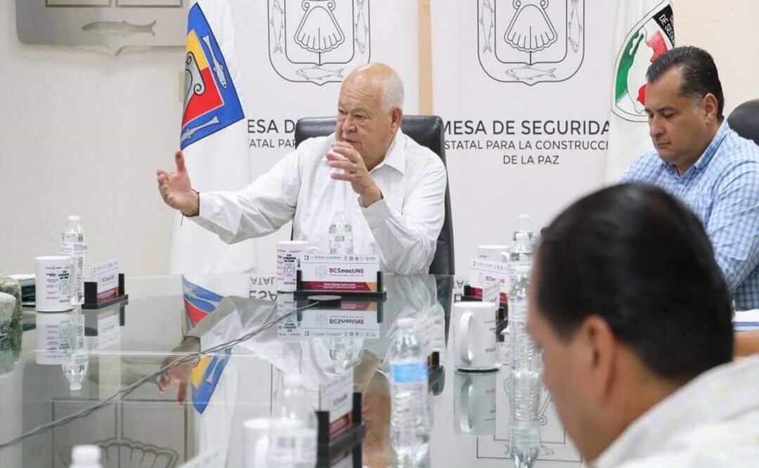 Avioneta del gobernador de Baja California Sur sufre falla; Víctor Castro Cosío y acompañantes ilesos. Foto: Especial