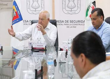 Avioneta en la que viajaba el gobernador de Baja California Sur sufre falla; él y sus acompañantes salen ilesos