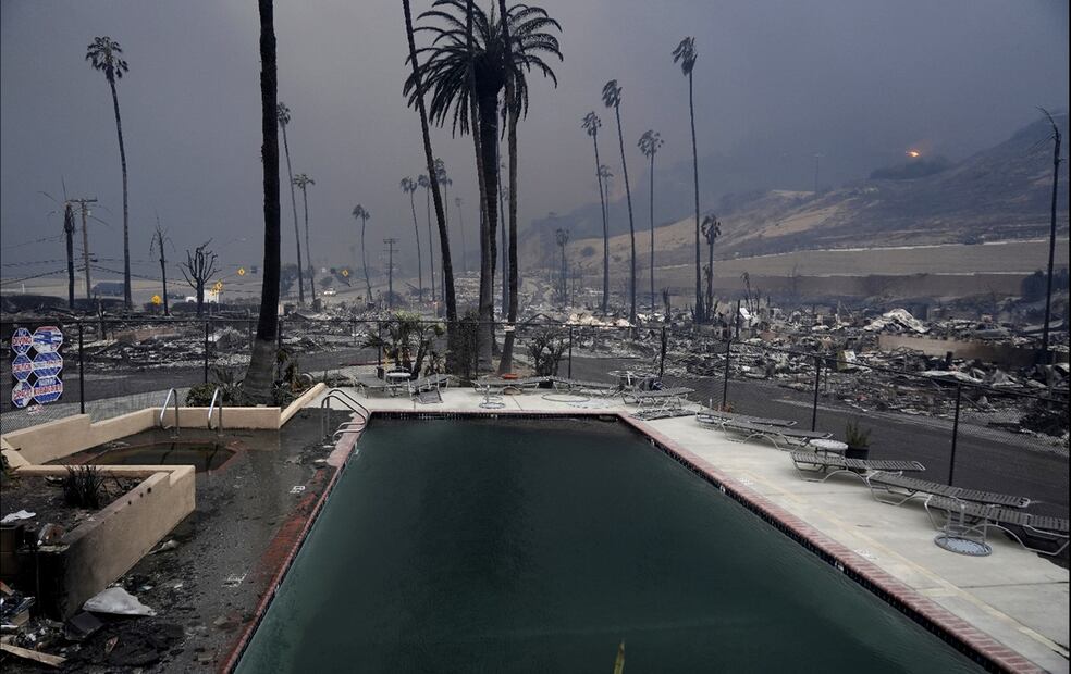 El departamento de bomberos de California afirmó el viernes 31 de enero de 2025 en su página web que los dos fuegos que devastaron la ciudad de Los Ángeles estaban controlados al 100%. Foto: AP