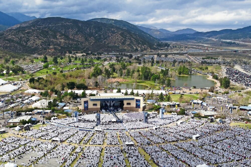 Eliezer Gutiérrez, vocero de La Luz del Mundo, refirió que la Santa Cena es la máxima celebración de la Iglesia porque recuerda el sacrificio de Jesucristo, por lo que en esa conmemoración se llegan a congregar hasta 500 mil fieles. (FOTOS: ESPECIALES)