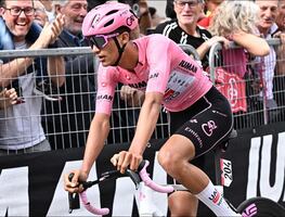 El ciclista mexicano Isaac Del Toro aumenta su ventaja en el liderato del Giro de Italia; termina tercero en la etapa 13