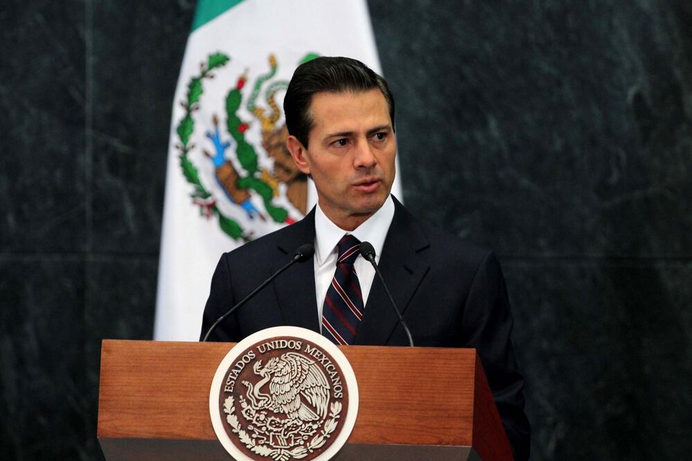 En la Residencia Oficial de Los Pinos, el presidente Enrique Peña Nieto pidió comprensión por la decisión de aumentar los precios de las gasolinas, ya que las consecuencias de no hacerlo serían aún más dolorosas (GERMÁN GARCÍA. EL UNIVERSAL)