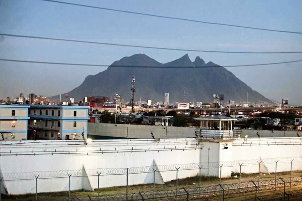 En lo que va de la actual administración se han registrado más de 10 incidentes entre motines, riñas y masacres en los penales del estado. (ARCHIVO EL UNIVERSAL)