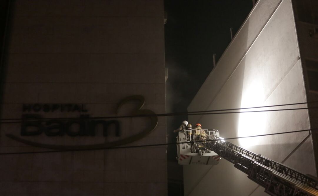 Señalan un cortocircuito en un generador como la posible causa del incendio. Foto:Reuters