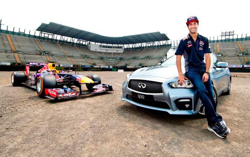 El piloto Daniel Ricciardo pudo probar partes de la pista del Autódromo Hermanos Rodríguez en su Red Bull. Foto Cortesía Red Bull