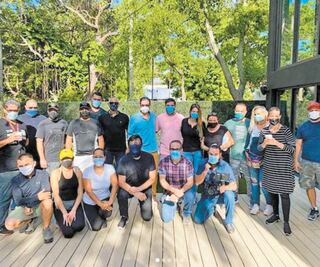 Julián Gil retoma la normalidad con miedo