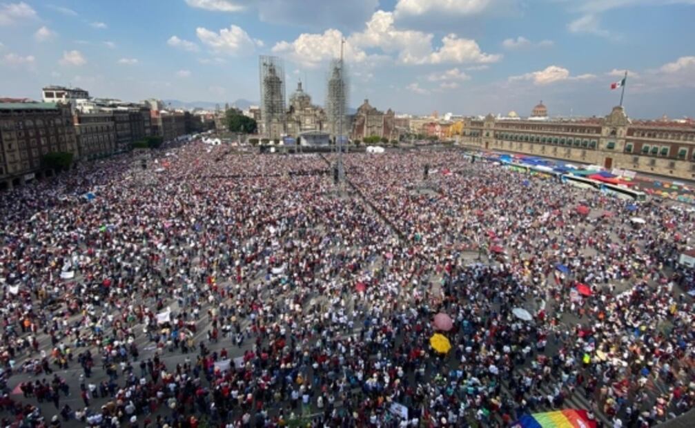 Minuto a minuto de marcha de AMLO en la CDMX