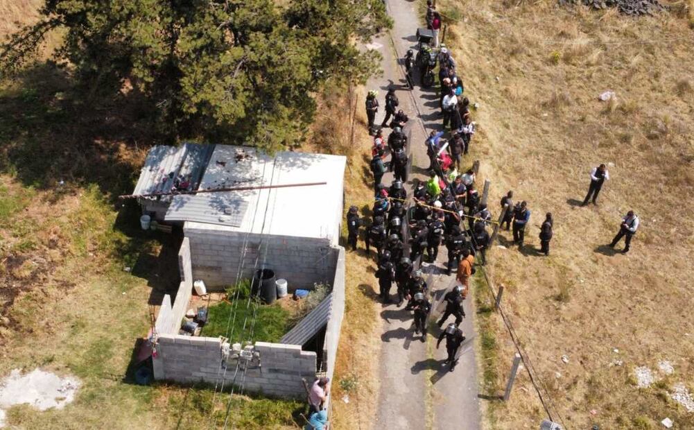Cinco personas perdieron la vida y otras cinco preliminarmente se encuentran lesionadas, después que de qué un centro de rehabilitación para alcohólicos anónimos, se incendiara en San Miguel Topilejo, alcaldía Tlalpan, 24 de febrero de 2025. Foto: Juan Carlos Williams @JCWilliams54 /EL UNIVERSAL