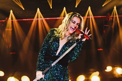 María José celebra ser portavoz de las mujeres