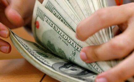 Dólar inicia jornada a la baja; se vende en 16.42 pesos