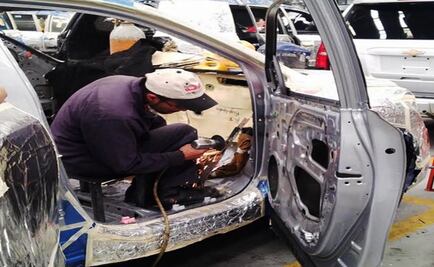 Sector manufacturero baja a 54.8% en abril