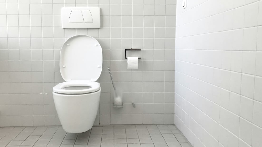 Baño | Fuente: Unsplash (Jan Antonin Kolar)