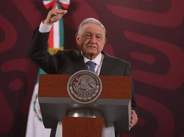 Insiste AMLO en reducir en paquete de reformas a 30% el padrón electoral en consultas populares
