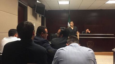 Presentan ante el juez a Antonio Tarín 