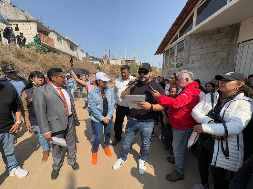 El abogado Iván Fuentes Vázquez, quien representa a más de 500 colonos de las tres secciones de Fimesa, informó que les fue concedida la suspensión definitiva para evitar que su colonia se llame La Cuarta Transformación. (Foto: Arturo Contreras)