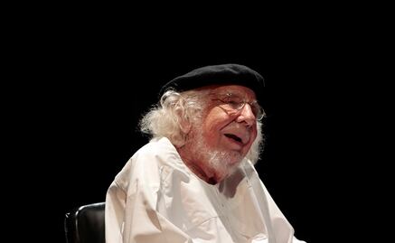 Escritores reclaman que multa contra Ernesto Cardenal sea retirada