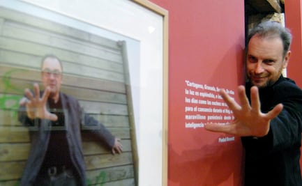 El fotógrafo que saca a los escritores de su zona de confort 