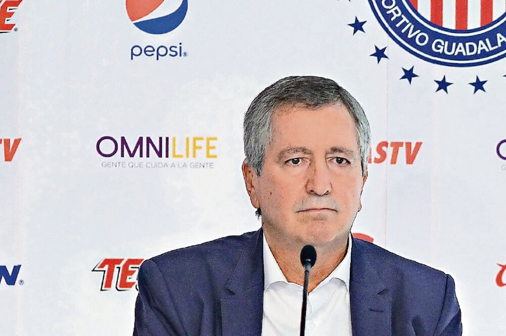 A Jorge Vergara le impiden vender a Pizarro y a Pulido. (ARCHIVO. EL UNIVERSAL)