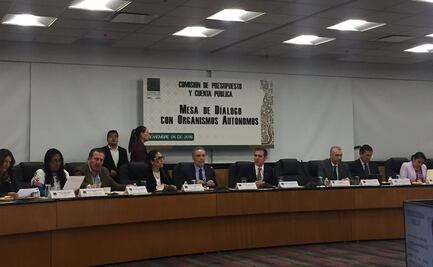 Anticipar mi salida del INE afectaría autonomía, advierte Lorenzo Córdova