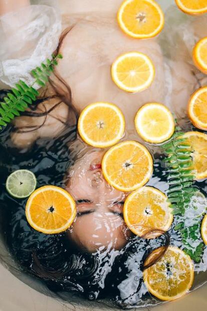 10 tratamientos caseros de belleza que incluyen la vitamina C