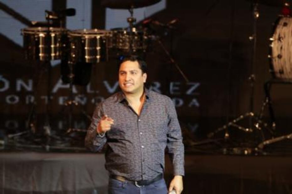 Hacienda saca a Julión Álvarez de la lista negra 