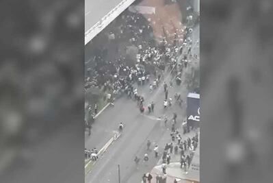 Gresca entre granaderos y oaxaqueños en Periférico tras marcha de mezcaleros