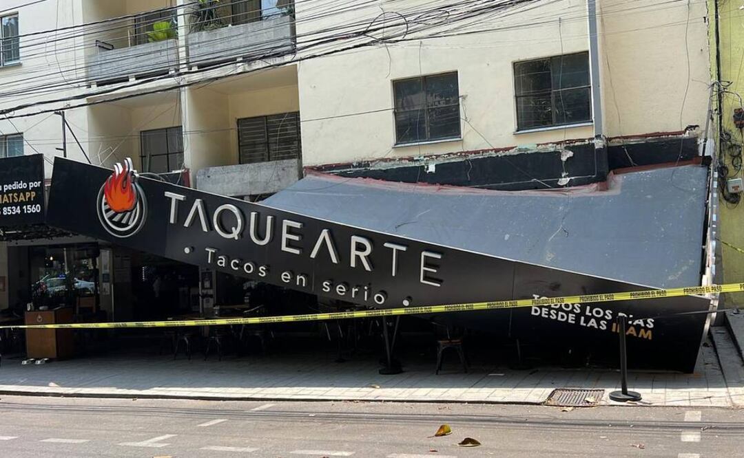 Foto: Especial/El Universal/ Este martes se desplomó el toldo de una taquería en la Condesa